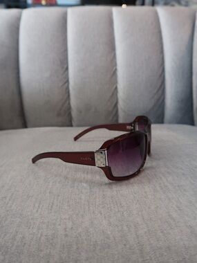 Gucci Women’s Burgundy Frame Sunglasses with Gradient Purple Lenses